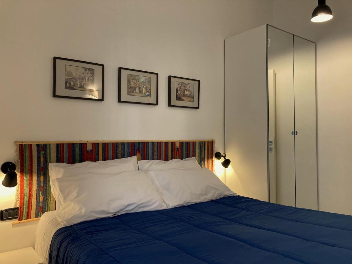 La Casa Blu Nel Cuore Storico Di Napoli 外观 照片