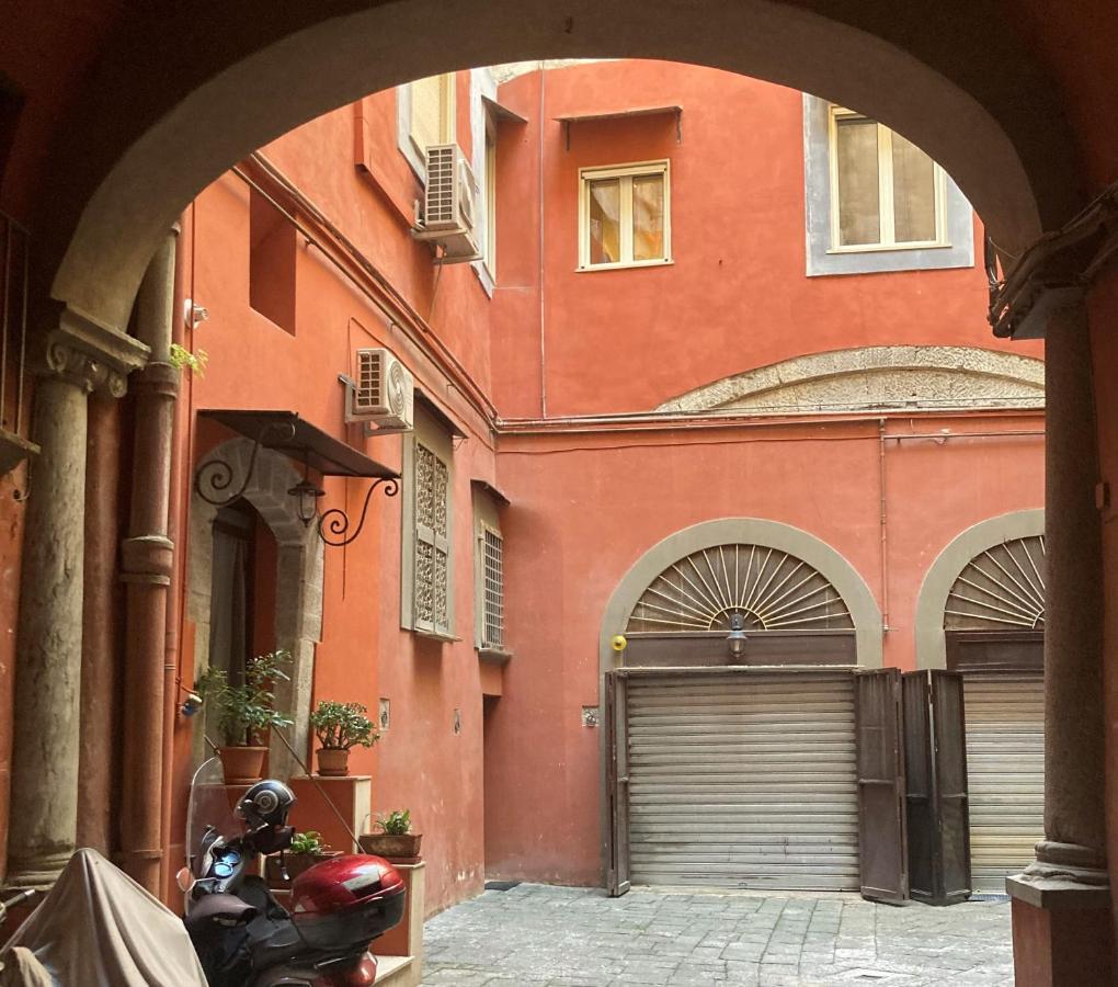 La Casa Blu Nel Cuore Storico Di Napoli 外观 照片